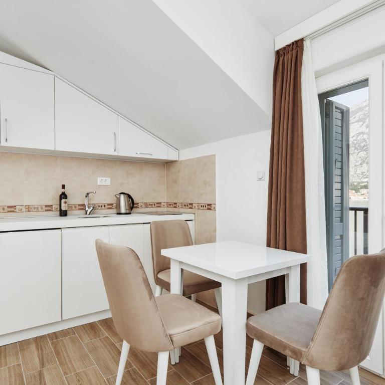 Apartments Rozer - Apartment with Sea View - 4