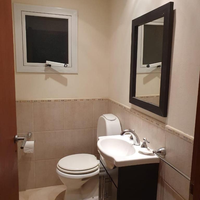 Casa luminosa con amplio parque en zona tranquila - Casa de 2 dormitorios - 18