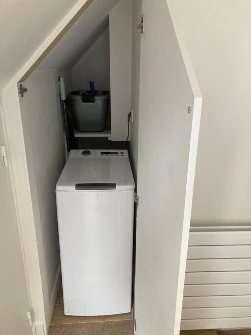 T2 Super Cosy à la cîme des pins proche av de Gaulle place de parking et wifi - Appartamento con 1 Camera da Letto - 22