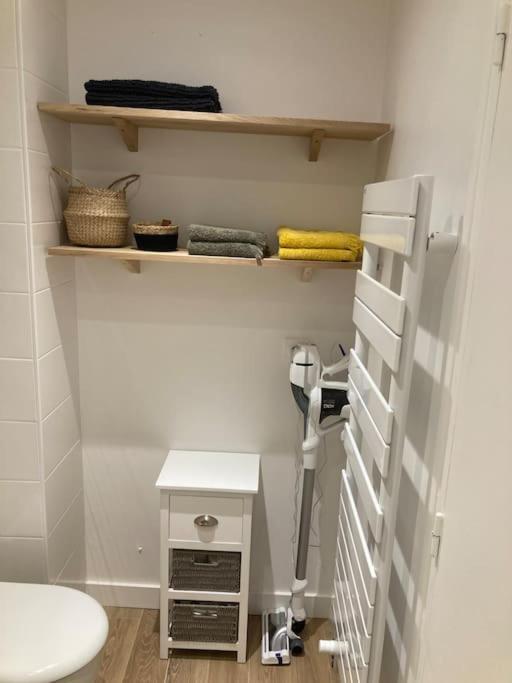 T2 Super Cosy à la cîme des pins proche av de Gaulle place de parking et wifi - Appartamento con 1 Camera da Letto - 21