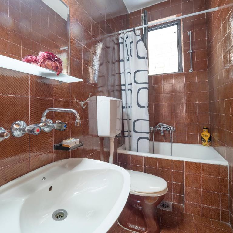 Madra Rooms and Apartments - Dvokrevetna Soba sa Bračnim Krevetom - 12