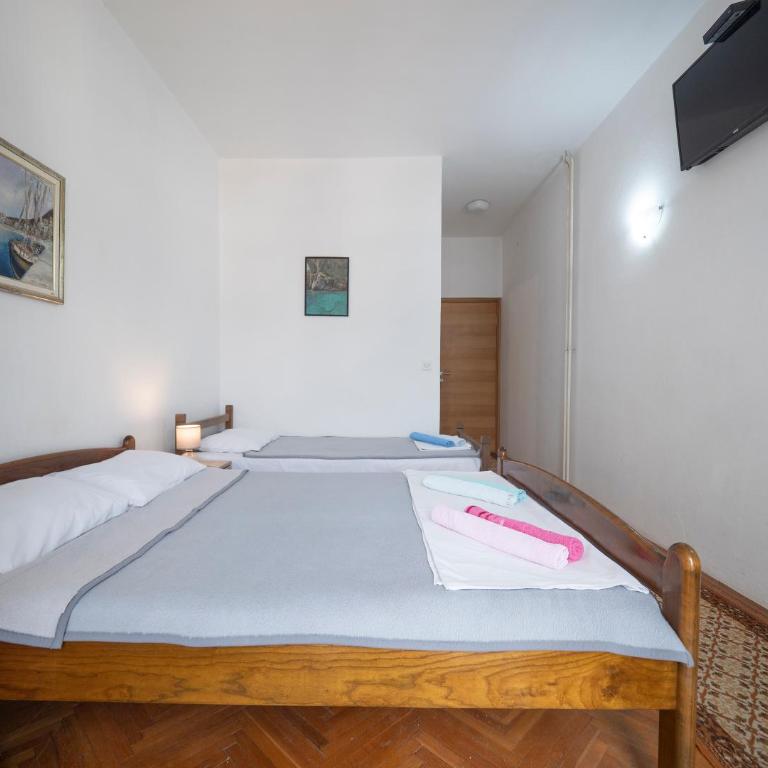 Madra Rooms and Apartments - Dvokrevetna Soba sa Bračnim Krevetom - 15