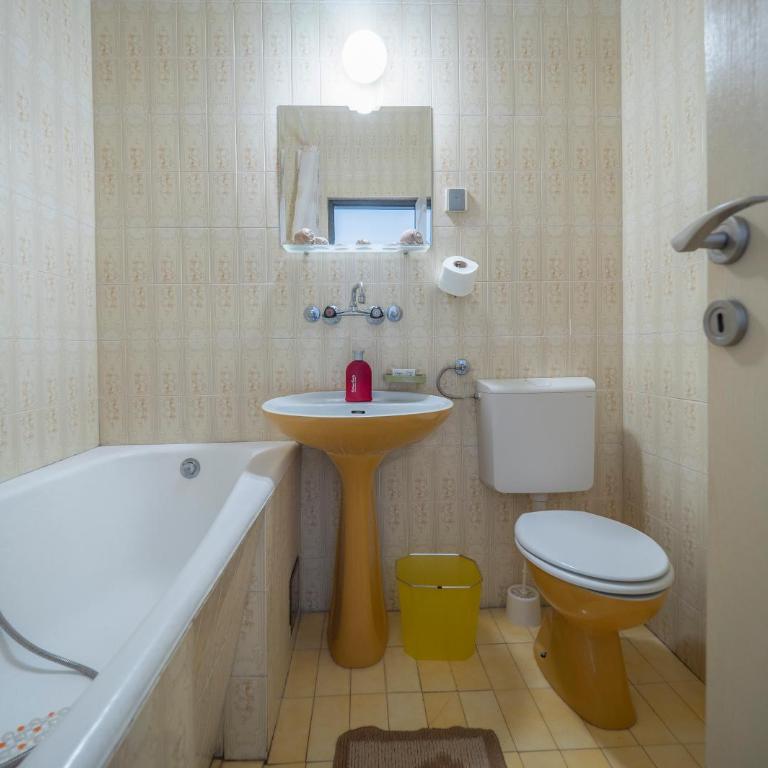Madra Rooms and Apartments - Dvokrevetna Soba sa Bračnim Krevetom - 19