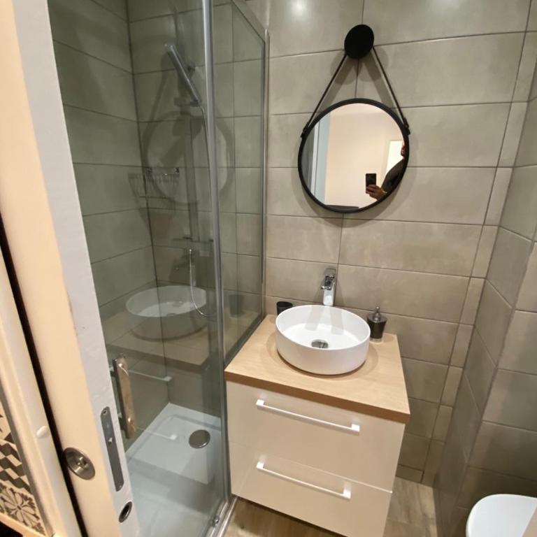 Le Coeur du Port de Golfe Juan - Parking - Clim - Wifi - Appartement 1 Chambre - 7