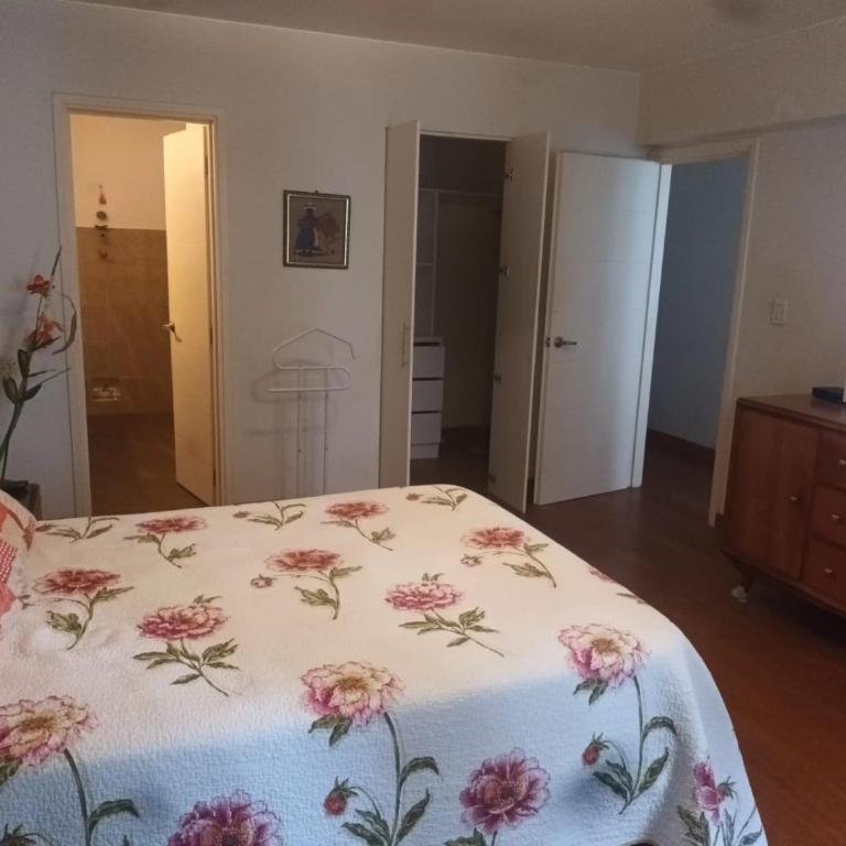 Lindo apartamento muy bien y cómodo - Three-Bedroom Apartment - 17