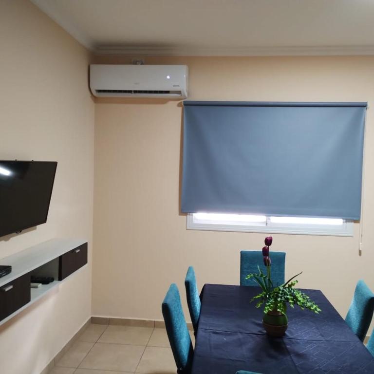Hermoso departamento con cochera incluida - Apartamento de 2 dormitorios - 11