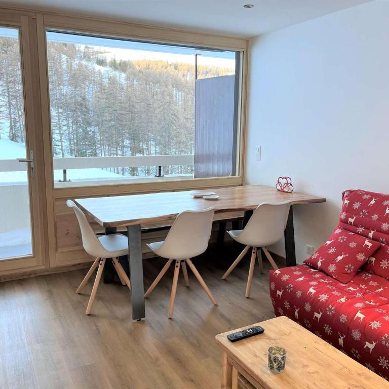 Charmant T2 cabine, rénové, 6 couchages, à 20m des pistes, parking privé – Vars Les Claux - FR-1-330B-208 - Apartamento - 2
