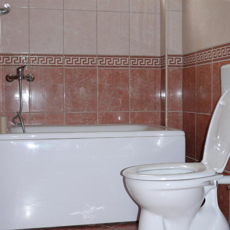 Guest House Zec - Dvokrevetna Soba sa Bračnim Krevetom/Zasebnim Krevetima - 10