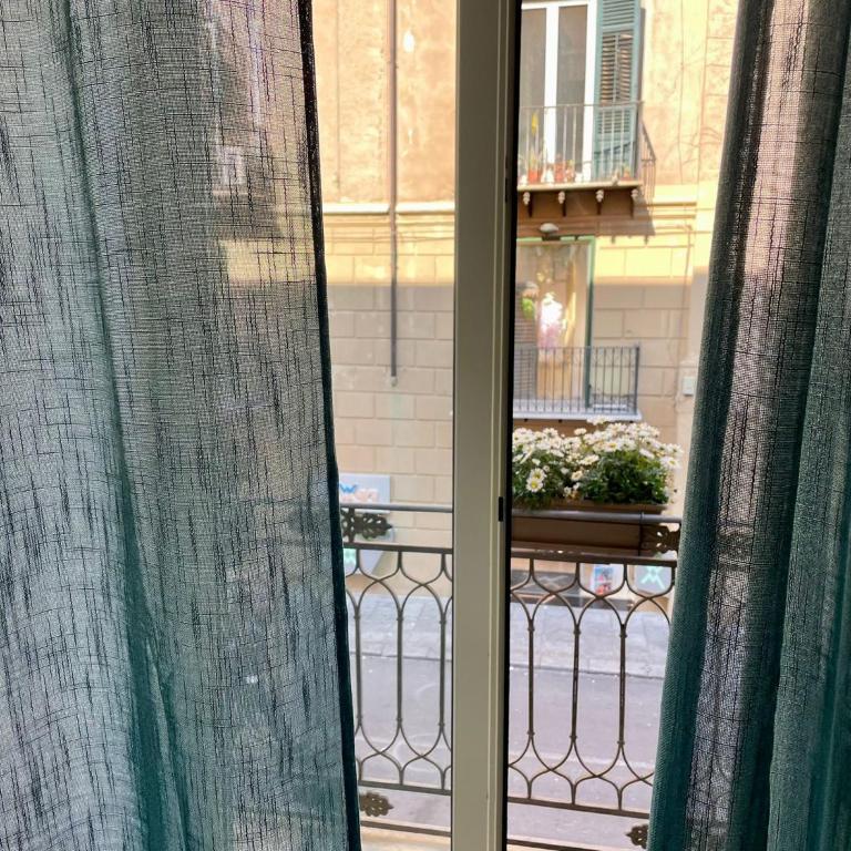 Casa Vittoria - Triple Room with Private Bathroom - 13