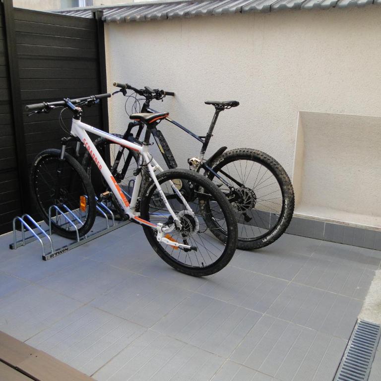 Tout confort et proximité. - One-Bedroom Apartment - 5