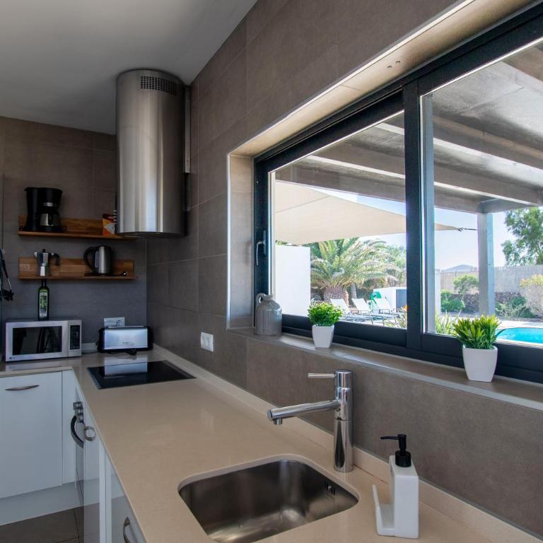 Heated & Shared Pool VILLA MATRIANA 36A, North Shore Villas - Villa de 3 dormitorios - 30
