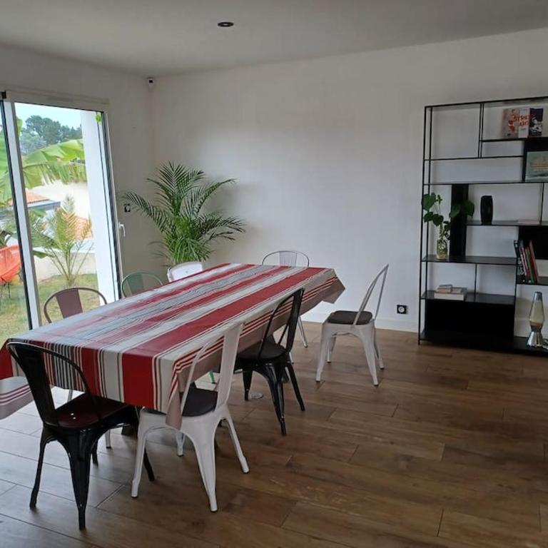 Maison moderne, près des plages et de la forêt. - Haus mit 3 Schlafzimmern - 16