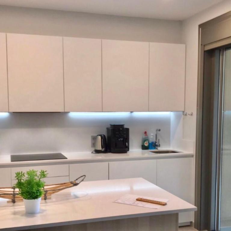 Golf Tenerife South xx Wheel Accessible Shower xx Free WIFi xx Private Pool 30 degrees xx Two Terraces 30m2x60m2 xxFree Parking xx Mountain view xx Flatscreen 65 inch xx - Villa de 3 dormitorios - 15