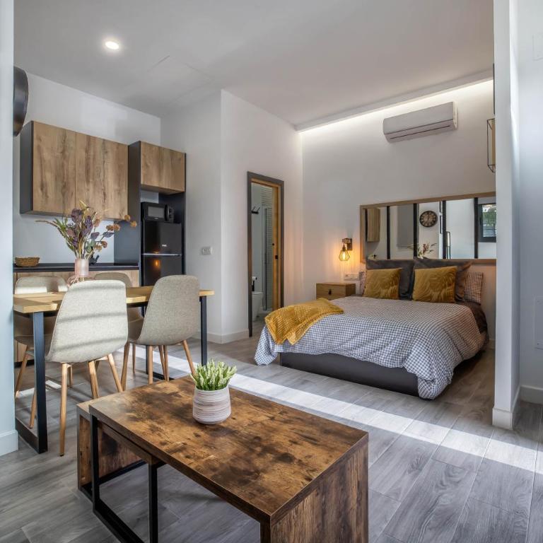 Garesc Lofts - Loft - 1