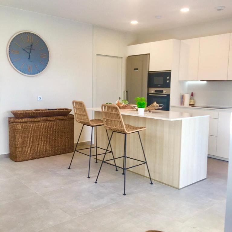 Golf Tenerife South xx Wheel Accessible Shower xx Free WIFi xx Private Pool 30 degrees xx Two Terraces 30m2x60m2 xxFree Parking xx Mountain view xx Flatscreen 65 inch xx - Villa de 3 dormitorios - 14