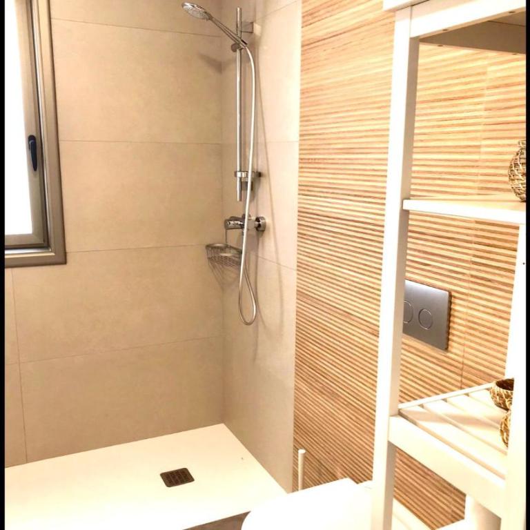 Golf Tenerife South xx Wheel Accessible Shower xx Free WIFi xx Private Pool 30 degrees xx Two Terraces 30m2x60m2 xxFree Parking xx Mountain view xx Flatscreen 65 inch xx - Villa de 3 dormitorios - 25