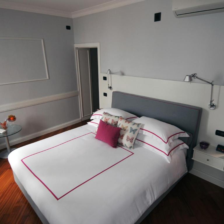 Suite Fontana di Trevi - Junior Suite Red - 1