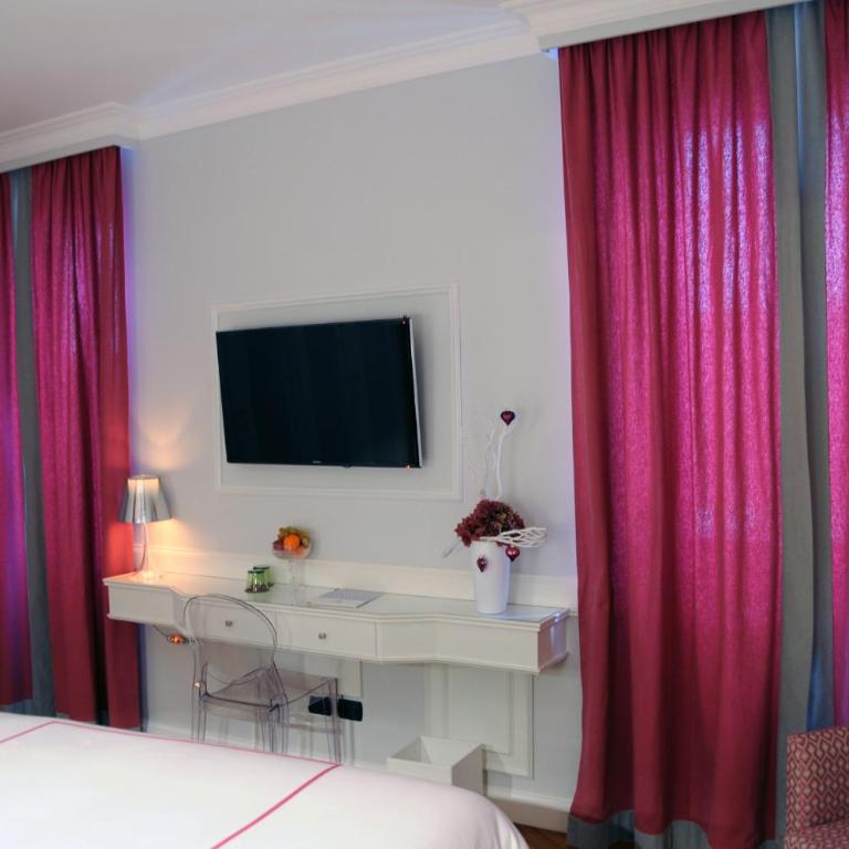 Suite Fontana di Trevi - Junior Suite Red - 9
