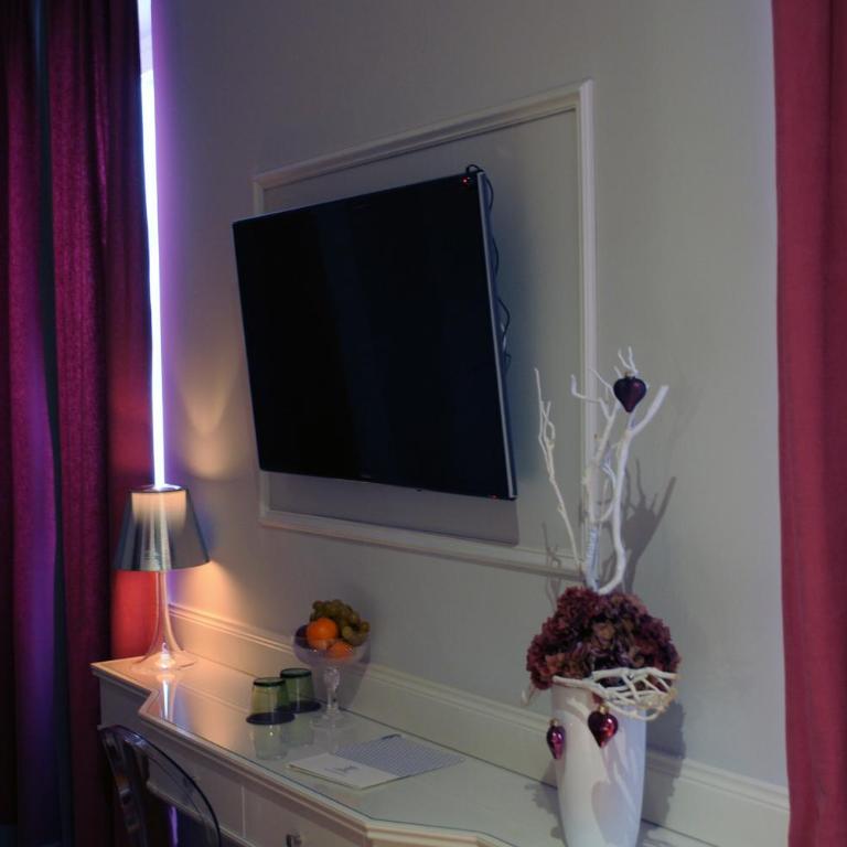 Suite Fontana di Trevi - Junior Suite Red - 12