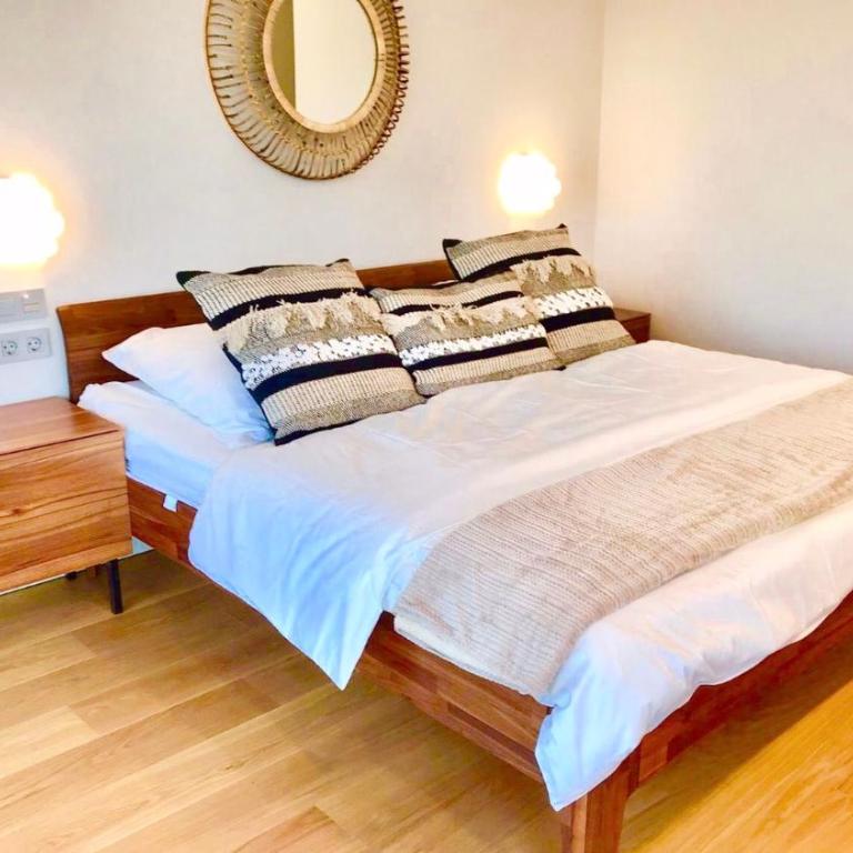 Golf Tenerife South xx Wheel Accessible Shower xx Free WIFi xx Private Pool 30 degrees xx Two Terraces 30m2x60m2 xxFree Parking xx Mountain view xx Flatscreen 65 inch xx - Villa de 3 dormitorios - 23