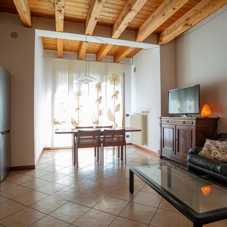 Casa Aurora - 10 min da Gardaland & Lago di Garda - Appartamento Deluxe - 10