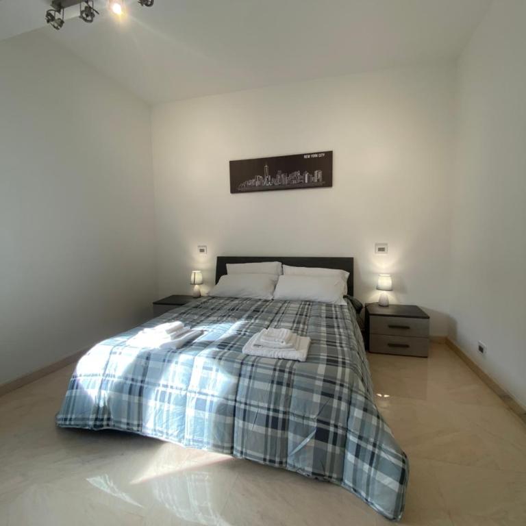 [Elegante Appartamento in Centro] - Appartamento con 2 Camere da Letto - 4