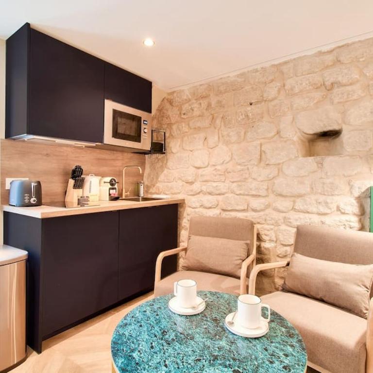 Cozy apartement heart of Montmartre & historic Paris - Studio - 8