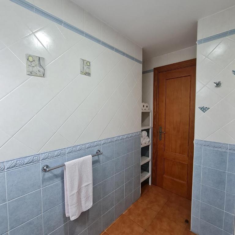 BENALBEACH Vistas al mar con Parking y Wifi - Apartamento de 1 dormitorio con balcón y vistas al mar - 29