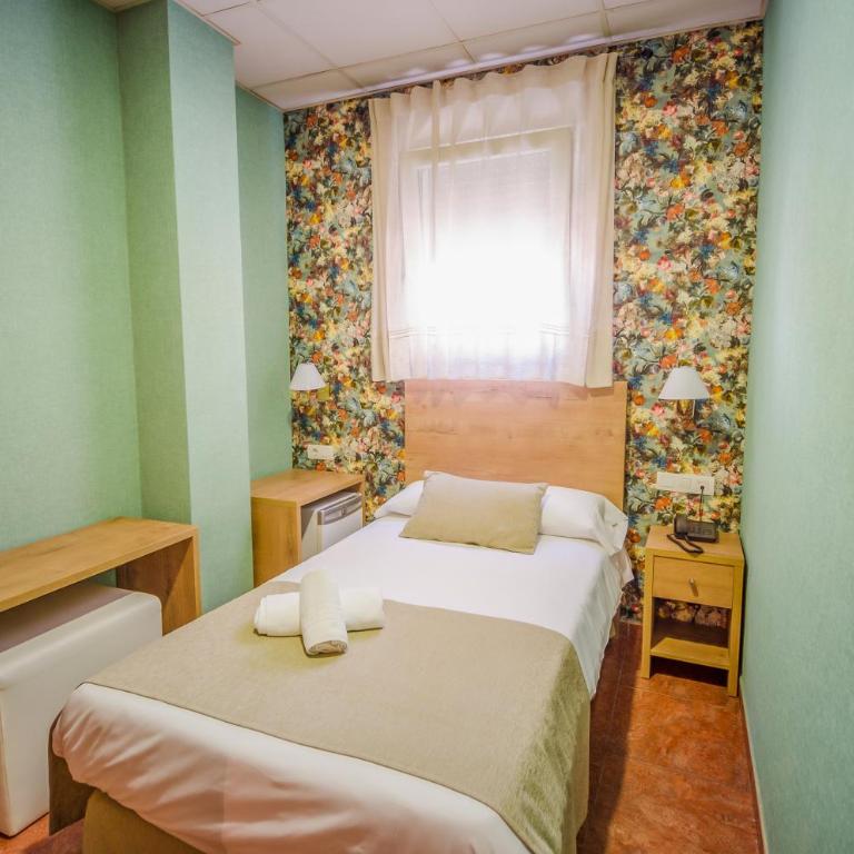Hotel Solymar - Single Room - 1