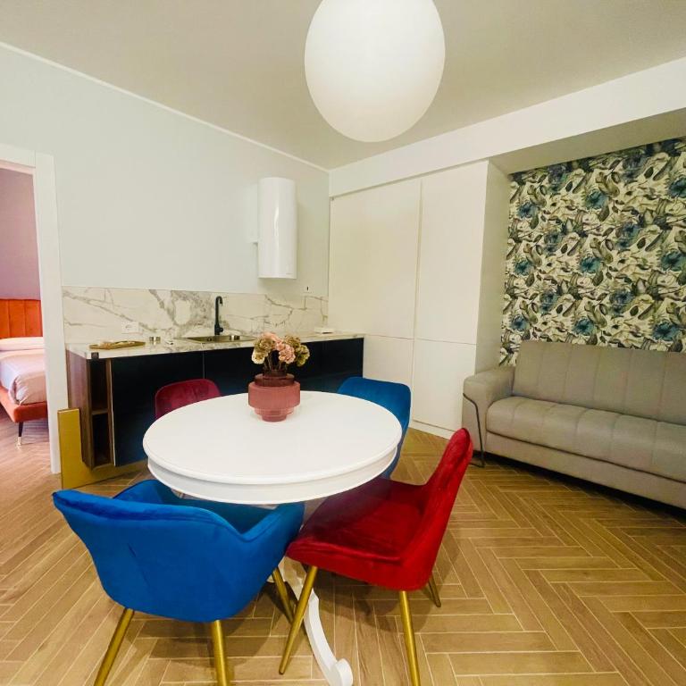 Gobetti Apartsuite - Appartamento con Balcone - 14