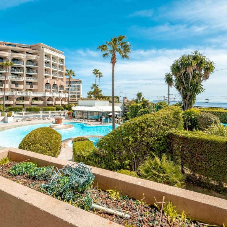 Résidence Pierre & Vacances Cannes Verrerie - Appartement 1 Chambre avec Coin Nuit dans Alcôve, Climatisation et Terrasse ou Balcon (6 Personnes) - 5