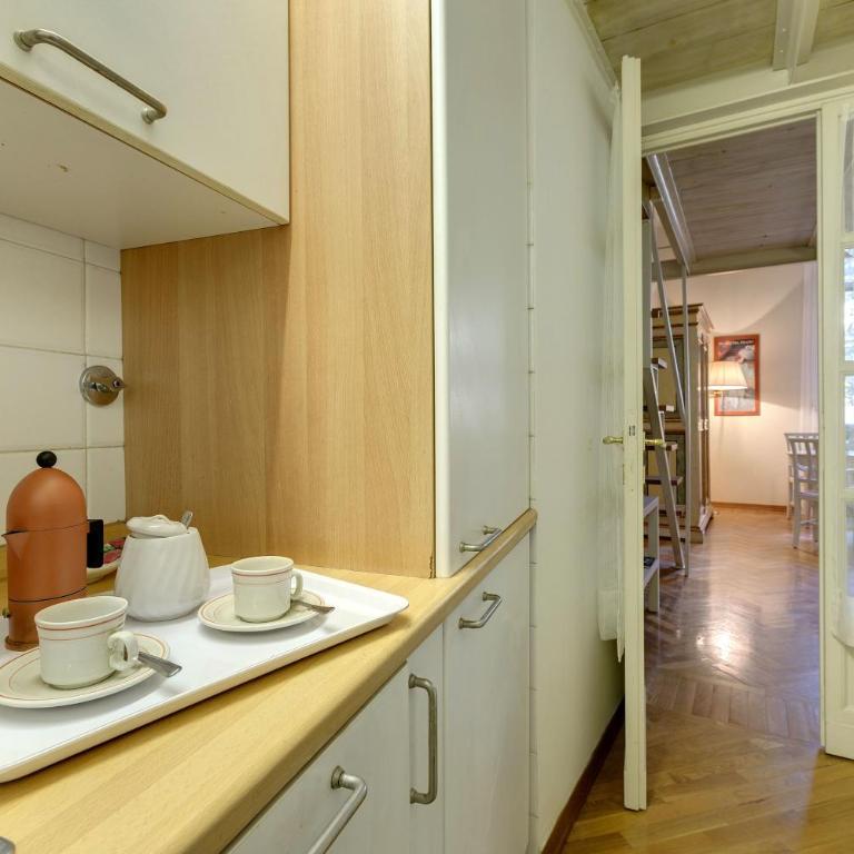 Florence Apartments Home Feeling - Oblio One-Bedroom Apartment - 1