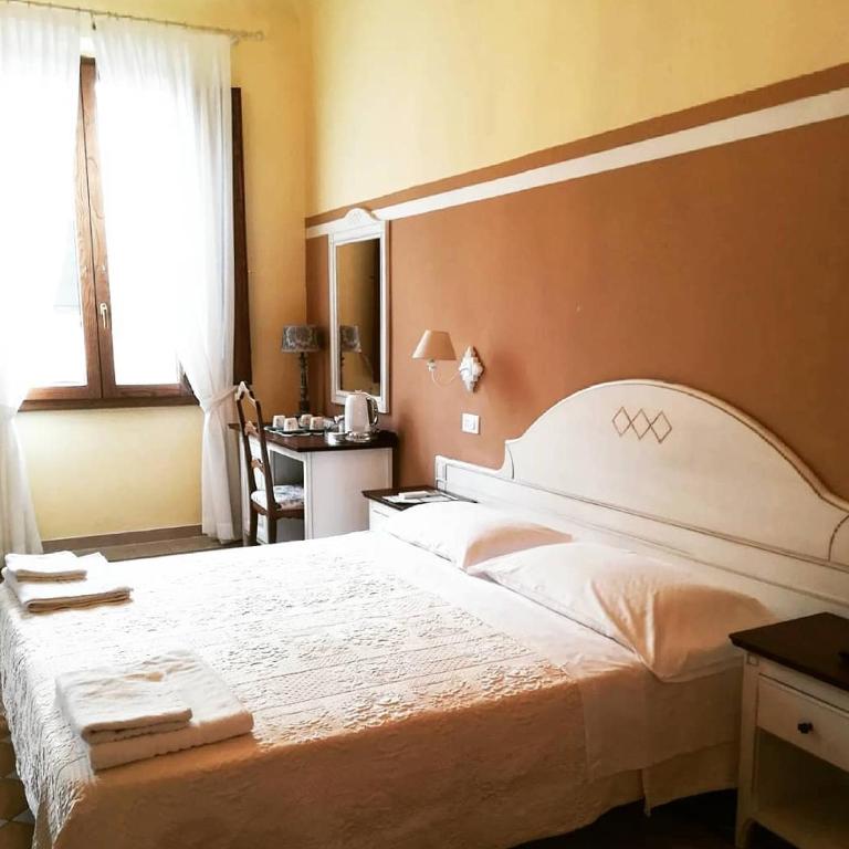 Guest House Domo Florenzia - Camera Quadrupla Deluxe - 1