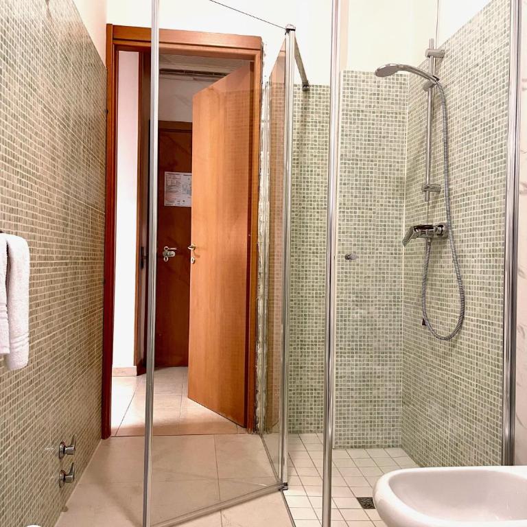 Hotel Leonardo - Camera Matrimoniale Superior - 12