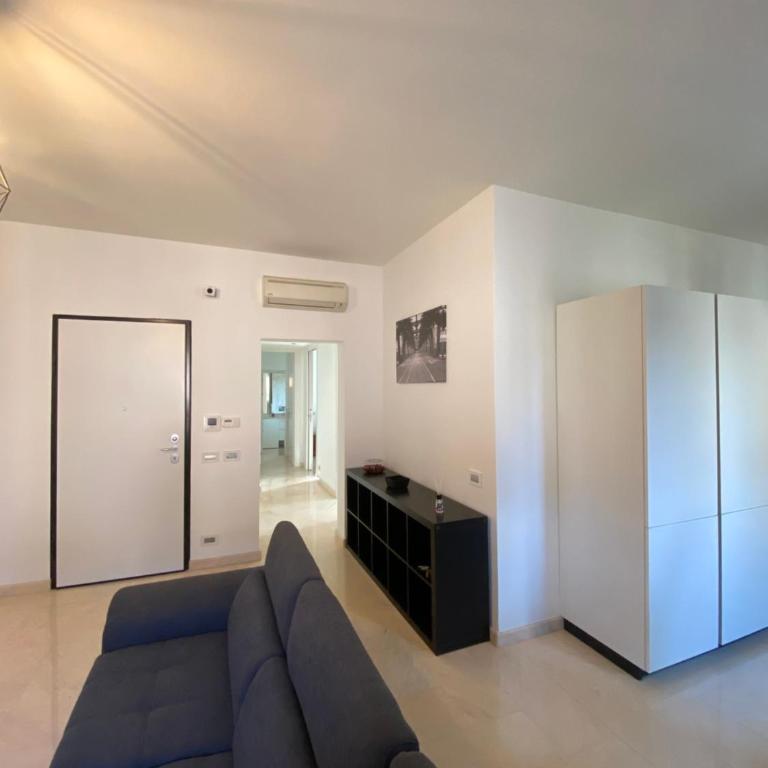[Elegante Appartamento in Centro] - Appartamento con 2 Camere da Letto - 16