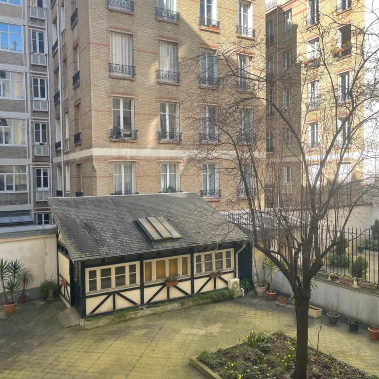 Cozy historic appartement near Exelmans in 16th District Paris - Appartement 2 Chambres - 27