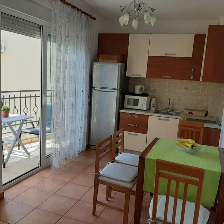 Comfort Zone - one bedroom condo with the sea view - One-Bedroom Apartment - 3