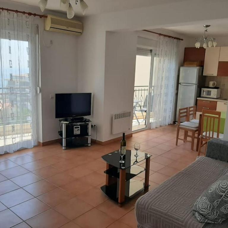 Comfort Zone - one bedroom condo with the sea view - One-Bedroom Apartment - 12
