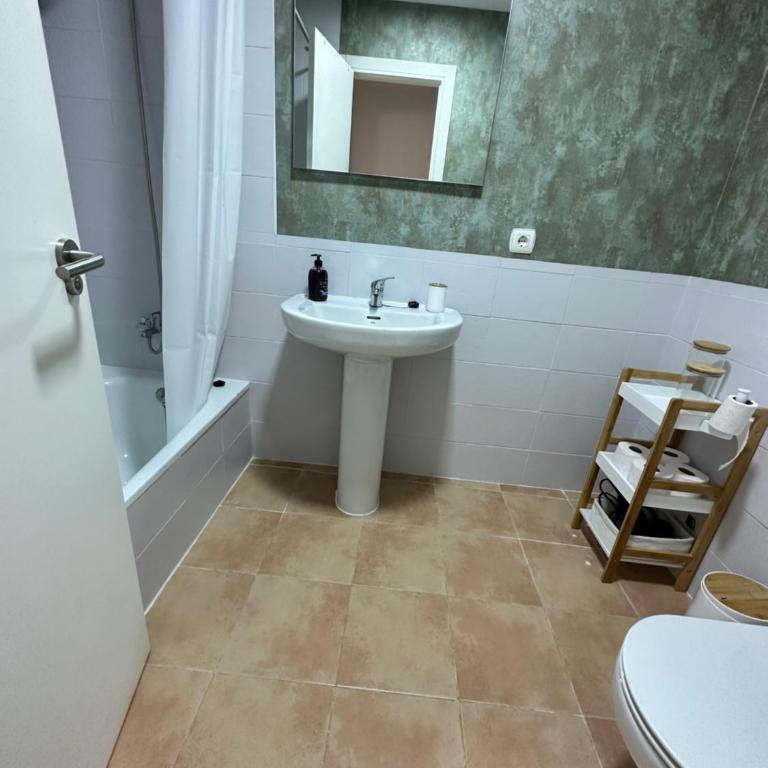 Luminoso y tranquilo apartamento con jardin en campo de Golf Valle del Este - Apartamento de 3 dormitorios - 2