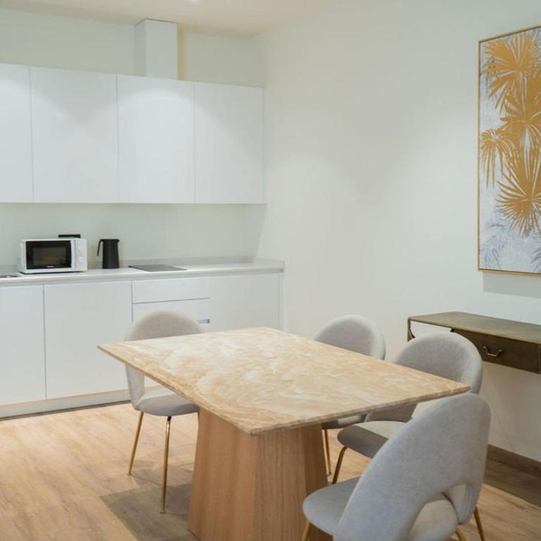 Suites Chinitas - Apartamento de 2 dormitorios - 1