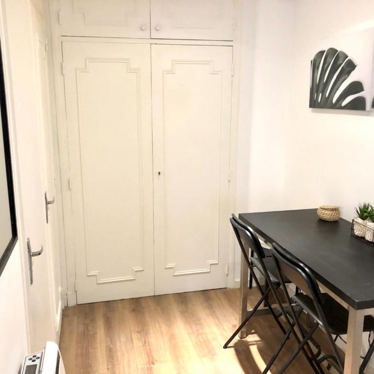 Appart 2 chambres gare St Charles - Appartement 2 Chambres - 15
