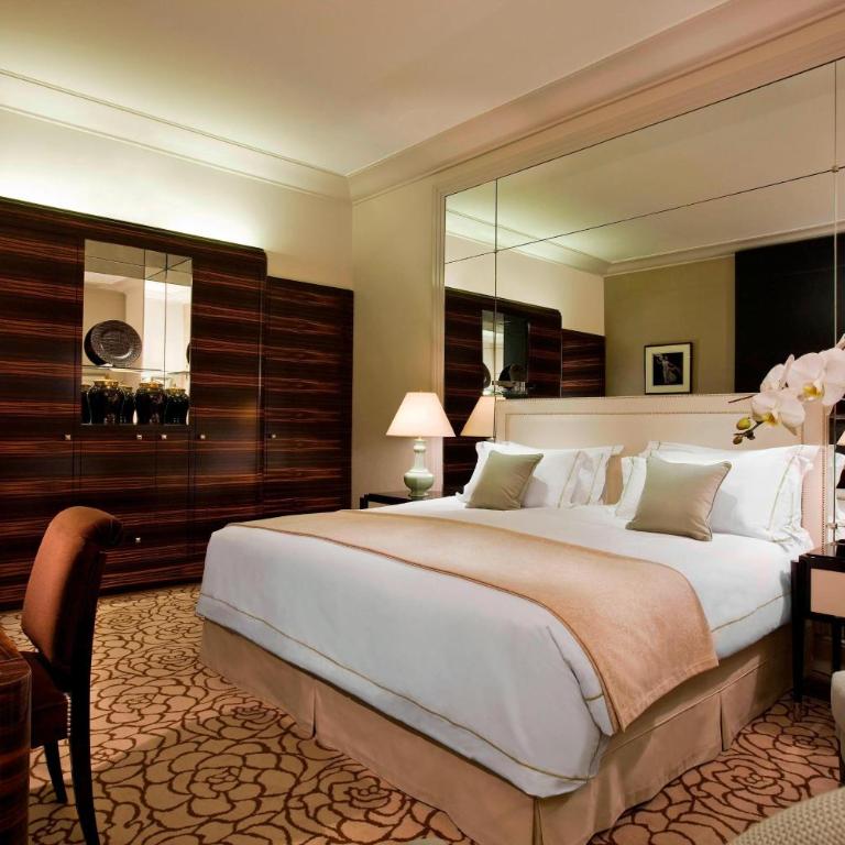 Prince de Galles, un hôtel Luxury Collection, Paris - Chambre 1 Lit Super King-Size Art Déco avec Balcon - Vue sur Ville - 3