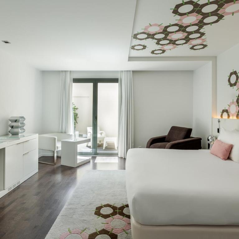 Room Mate Carla, Barcelona - Executive Room with Courtyard - 1