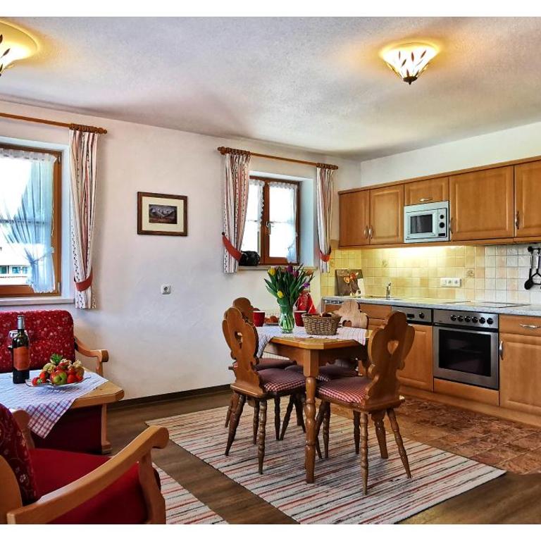 Landhaus Bergkristall - Sommer Bergbahnen inklusive - Apartment mit 1 Schlafzimmer - 14