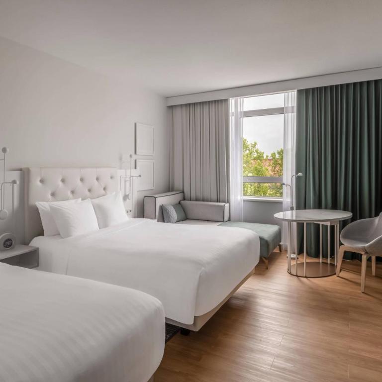 Munich Marriott Hotel - Superior Doppelzimmer - 2