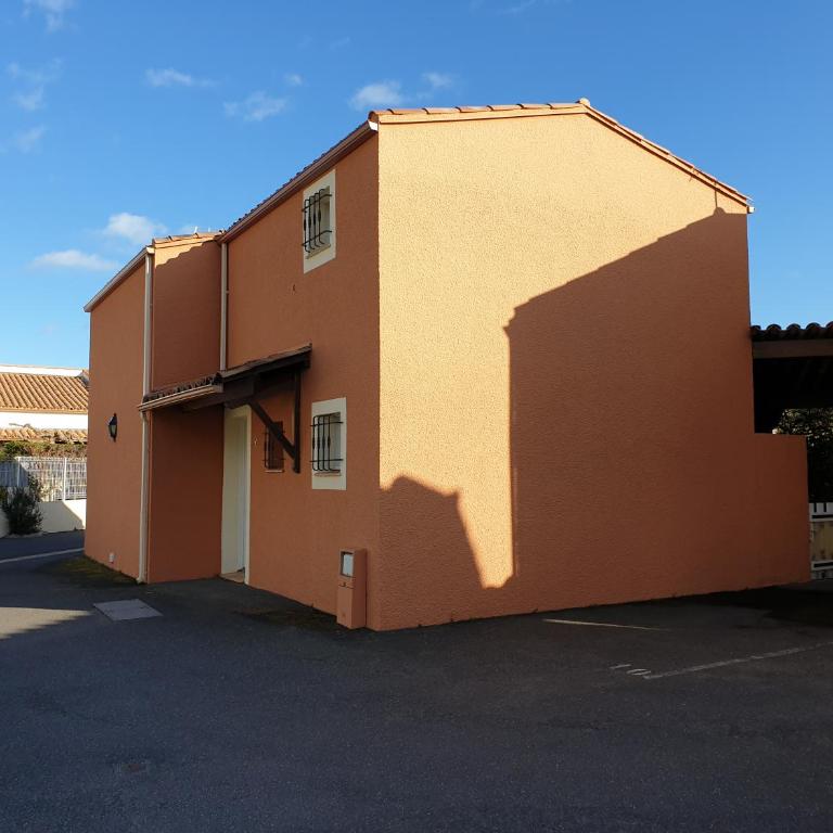 ANDALOUSES Jolie villa T5 en duplex piscine proche plage Rochelongue Cap d'Agde - Appartamentino su 2 Livelli - 10