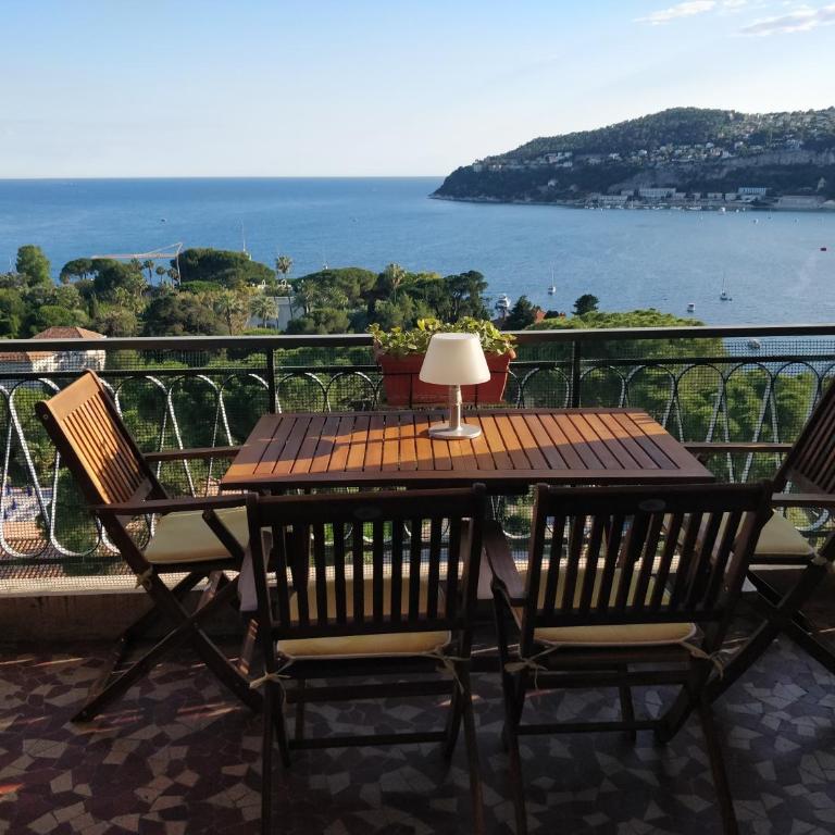 Vintage flat on Villefranche bay - free car park - Appartement 2 Chambres - 1