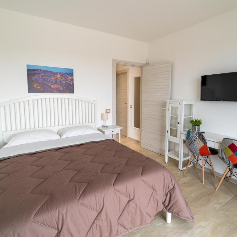 Nni Mia - Camera Matrimoniale Deluxe (2 Adulti + 1 Bambino) - 3