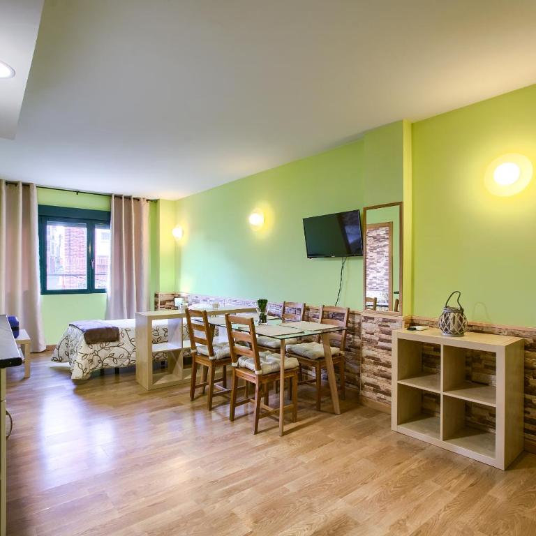 Apartamentos Barajas - Superior Studio - 20
