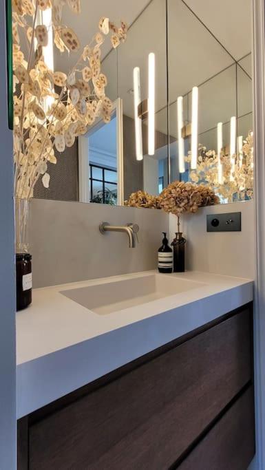 Elegant Suit in Montmartre by an Architect - Appartement 1 Chambre - 8
